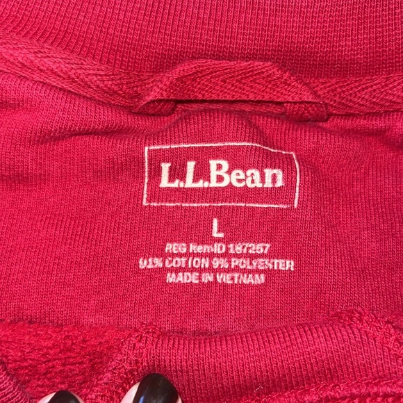 Vintage Upcycled Quilt Block Crewneck Sweatshirt in Maroon - Picture 5 of 8